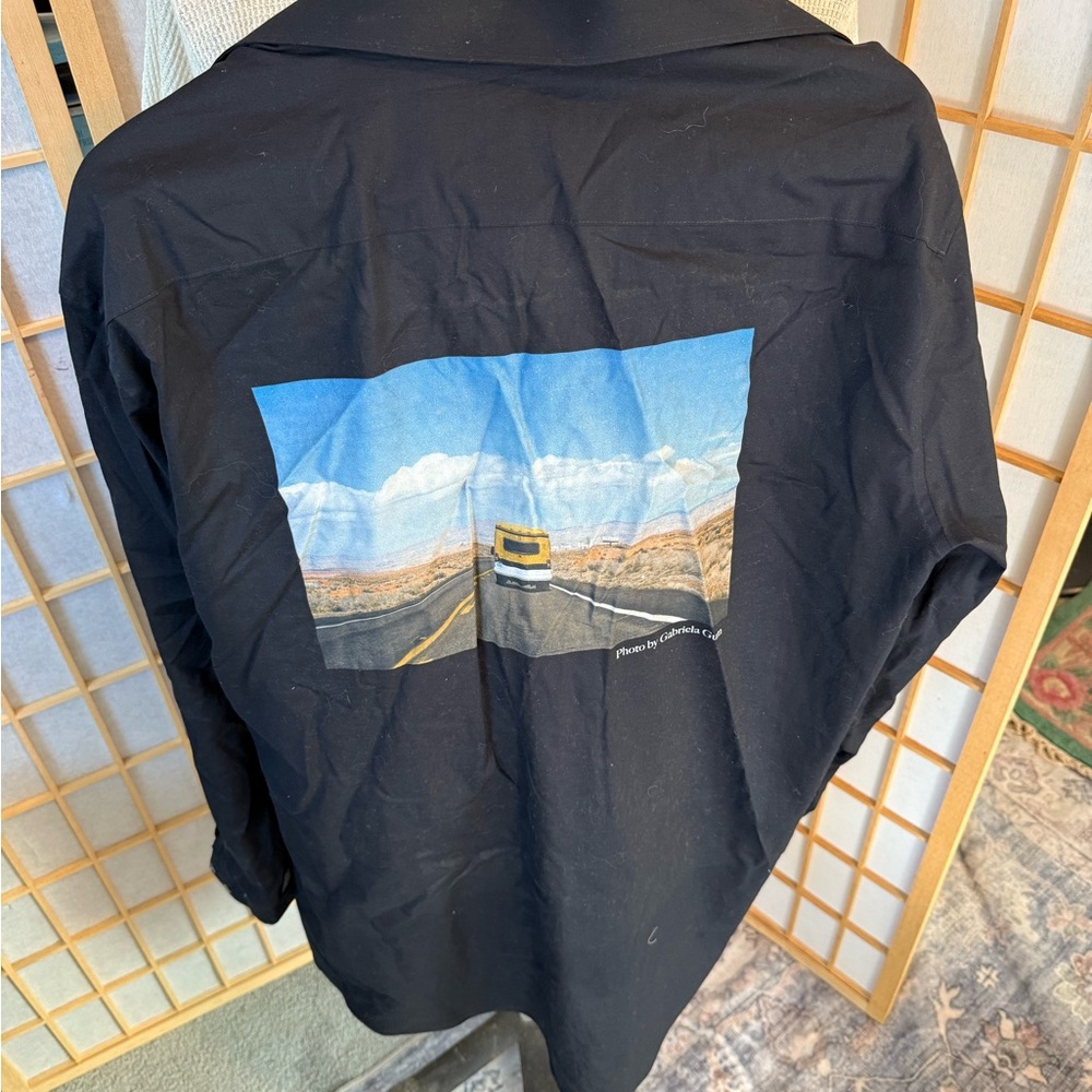 Vuelve Black Shirt with Road Trip Graphic